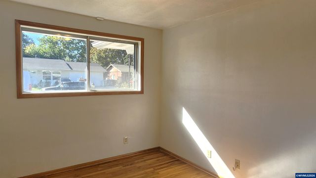 1167 Ring St NE, Keizer, OR 97303