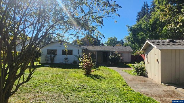 1167 Ring St NE, Keizer, OR 97303
