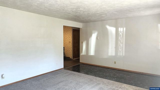 1167 Ring St NE, Keizer, OR 97303