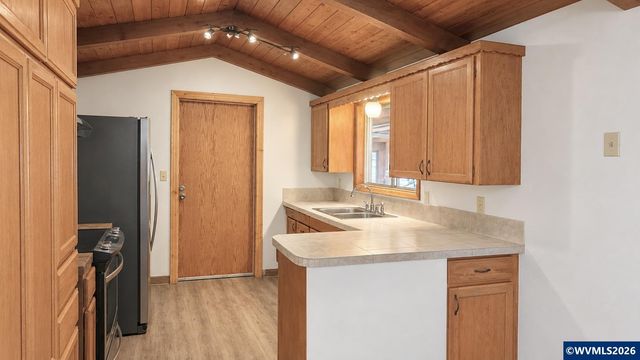 1167 Ring St NE, Keizer, OR 97303