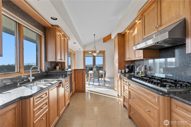 1409 Marietta Avenue, Bellingham, WA 98226