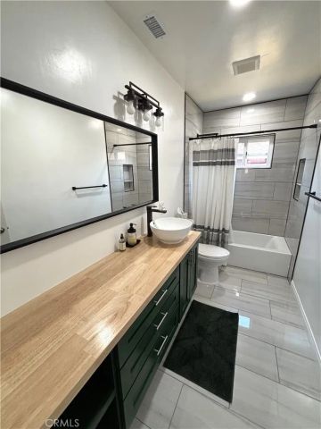 6021 Olive Avenue, Long Beach, CA 90805