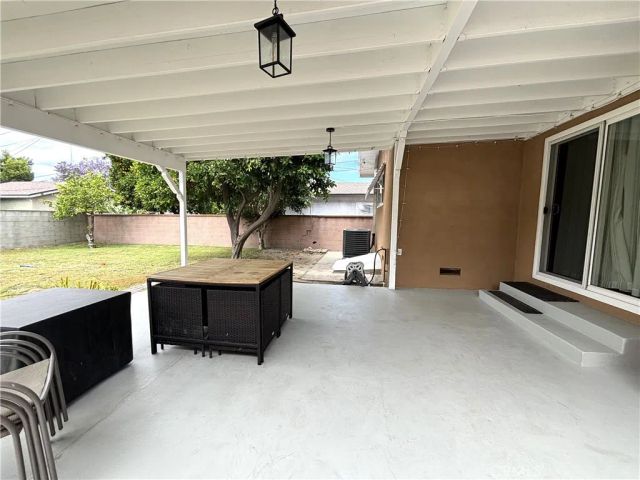 6021 Olive Avenue, Long Beach, CA 90805