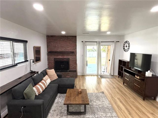 6021 Olive Avenue, Long Beach, CA 90805