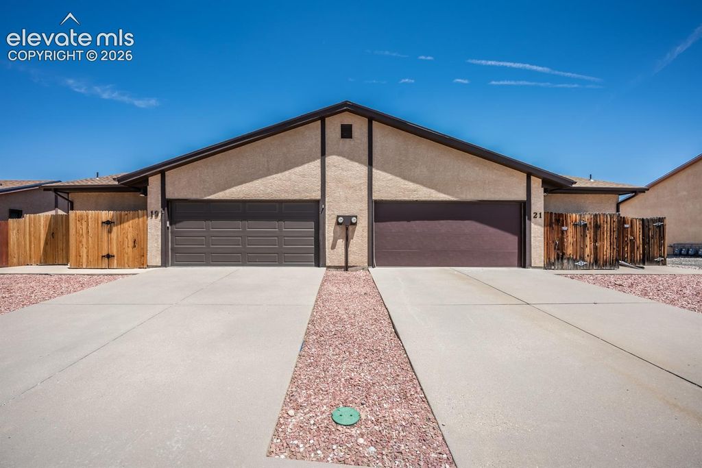 19 Pineridge Court, Pueblo, CO 81001 — exterior