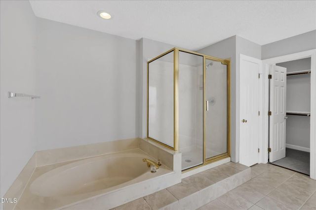 102 Durington Place, Cary, NC 27518