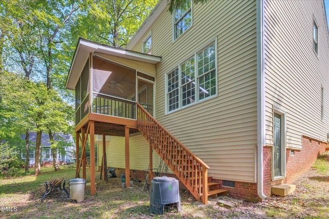 102 Durington Place, Cary, NC 27518