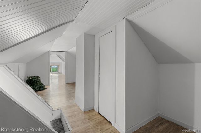 23722 Brest, Taylor, MI 48180