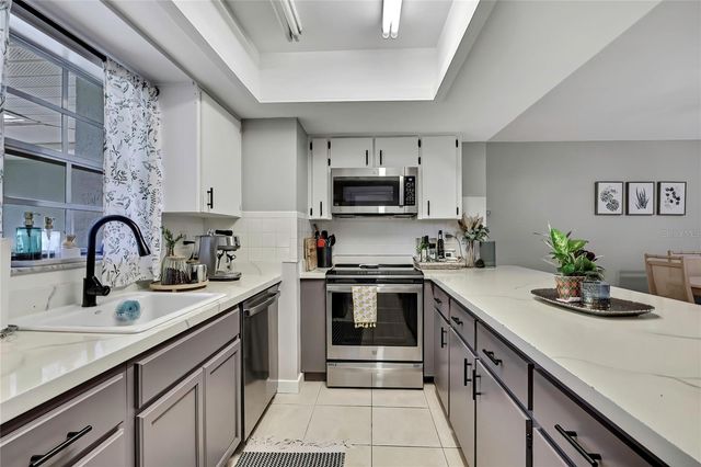 368 PORTLAND AVENUE, Spring Hill, FL 34606