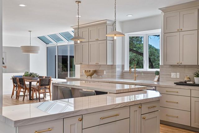 6275 Barcelona Ct, Granite Bay, CA 95746