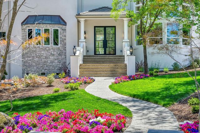 6275 Barcelona Ct, Granite Bay, CA 95746