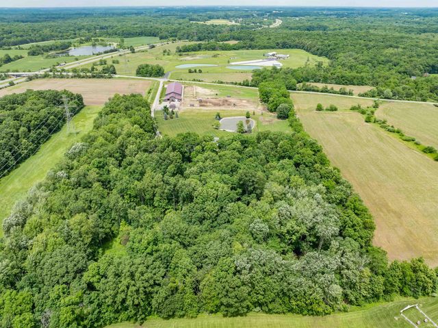 3330 Hursh Road, Fort Wayne, IN 46845