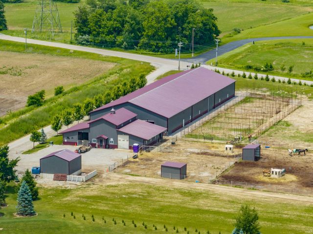 3330 Hursh Road, Fort Wayne, IN 46845
