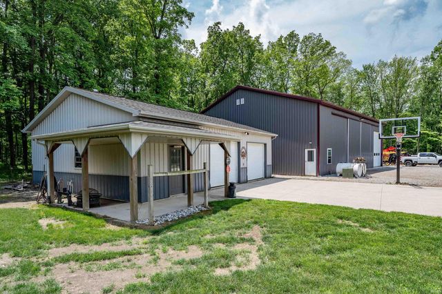 3330 Hursh Road, Fort Wayne, IN 46845