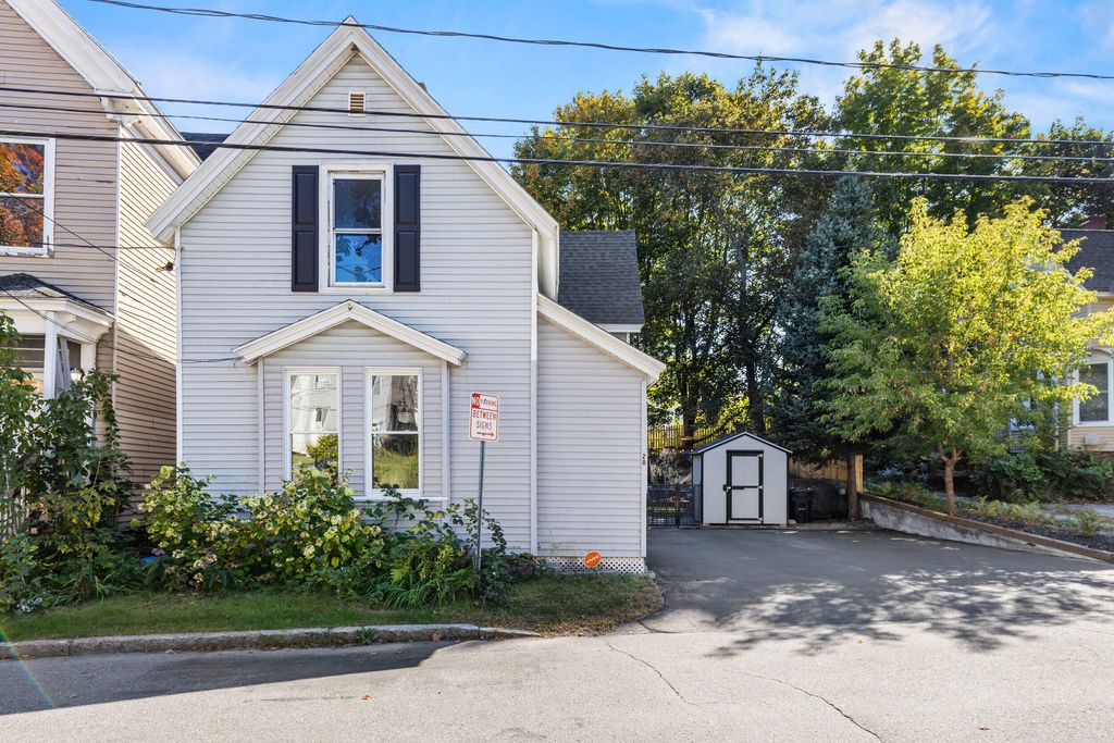 28 Vine Street, Auburn, ME 04210 — photo 2