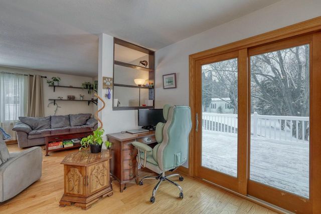 N67W29921 Hartling ROAD, Hartland, WI 53029