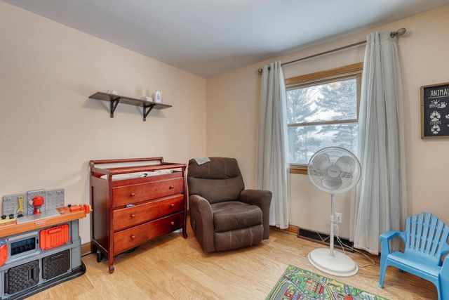 N67W29921 Hartling ROAD, Hartland, WI 53029