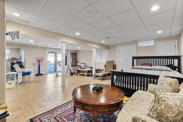 111 Sisters Circle, Yarmouth Port, MA 02675