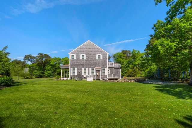 111 Sisters Circle, Yarmouth Port, MA 02675