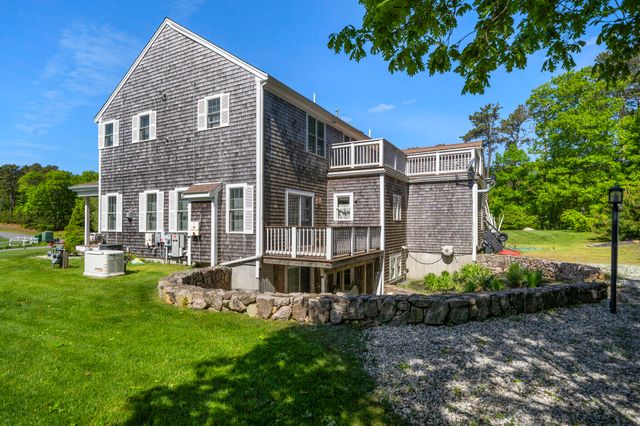 111 Sisters Circle, Yarmouth Port, MA 02675