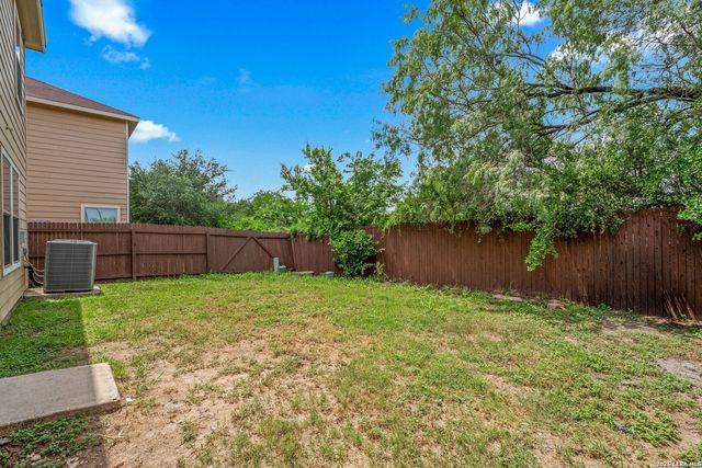 323 Pleasanton, San Antonio, TX 78221