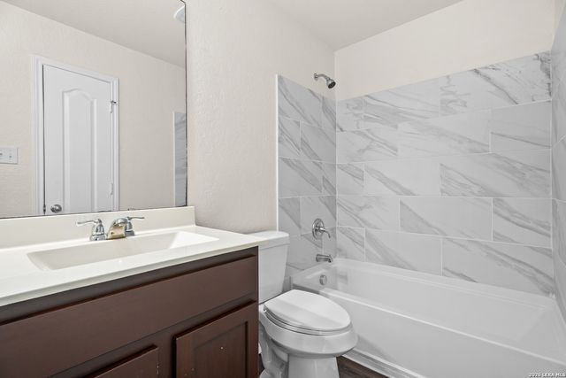 323 Pleasanton, San Antonio, TX 78221