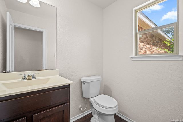 323 Pleasanton, San Antonio, TX 78221