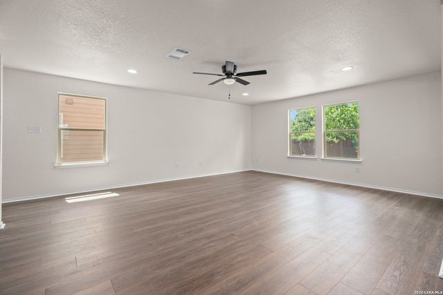 323 Pleasanton, San Antonio, TX 78221