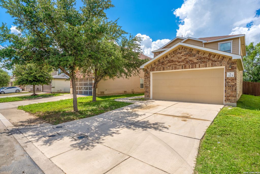 323 Pleasanton, San Antonio, TX 78221