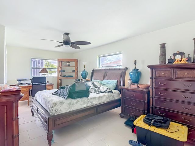 4835 TRITON Court W, Cape Coral, FL 33904