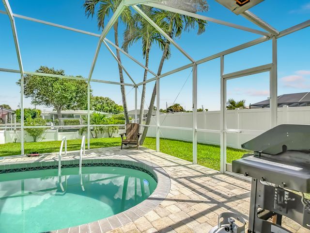 4835 TRITON Court W, Cape Coral, FL 33904