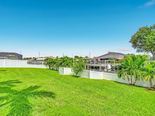 4835 TRITON Court W, Cape Coral, FL 33904