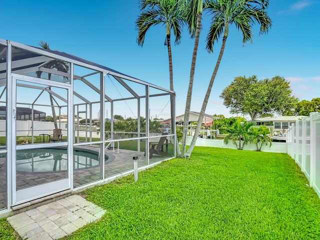 4835 TRITON Court W, Cape Coral, FL 33904