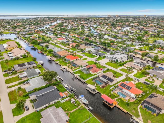 4835 TRITON Court W, Cape Coral, FL 33904