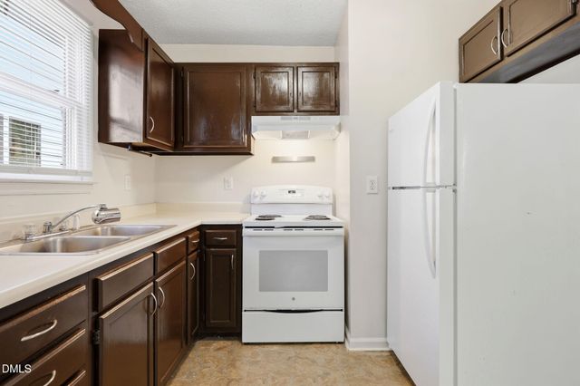 1704 Englewood Avenue, Durham, NC 27705