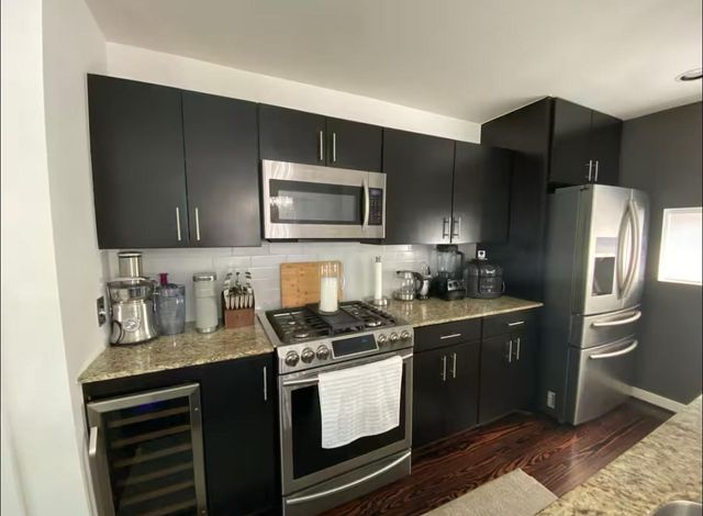 3002 Commerce Street, Houston, TX 77003