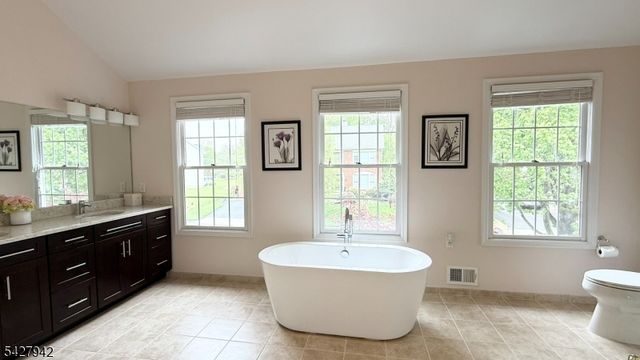 42 Mcbride Way, Bridgewater Twp., NJ 08807