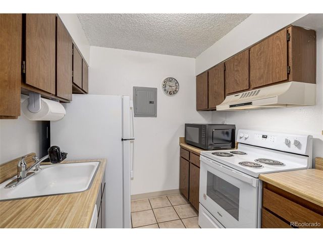 381 S Ames St B103, Lakewood, CO 80226