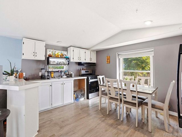 4211 E 100th Avenue, Thornton, CO 80229