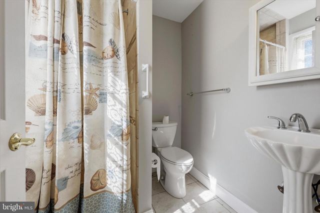 211 E PROVIDENCE RD, Aldan, PA 19018