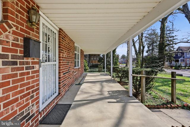211 E PROVIDENCE RD, Aldan, PA 19018