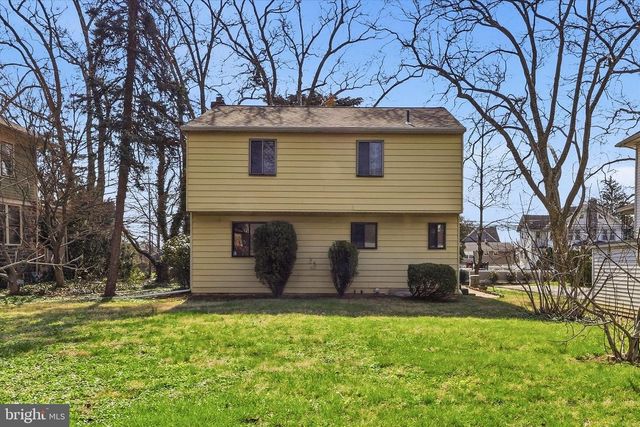 211 E PROVIDENCE RD, Aldan, PA 19018
