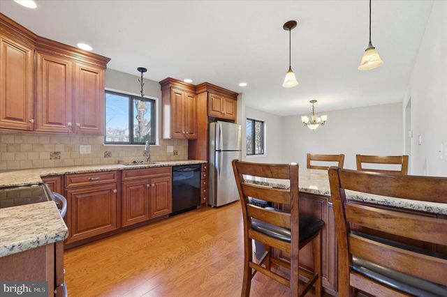 211 E PROVIDENCE RD, Aldan, PA 19018