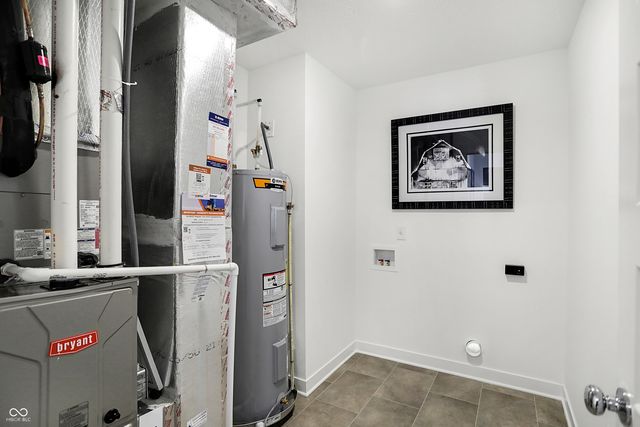 1624 Hemlock Circle, Greenfield, IN 46140