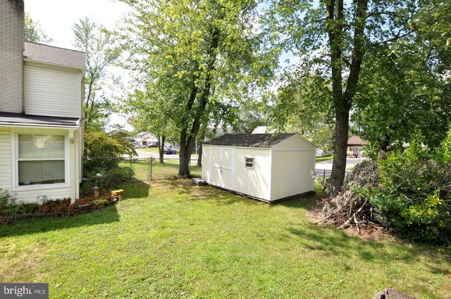 44 MYRTLEWOOD LN, Willingboro, NJ 08046