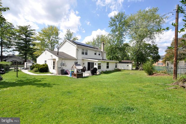 44 MYRTLEWOOD LN, Willingboro, NJ 08046