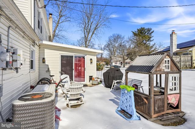 44 MYRTLEWOOD LN, Willingboro, NJ 08046