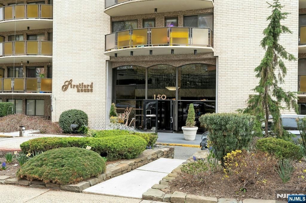 150 Overlook Avenue 1, Hackensack, NJ 07601