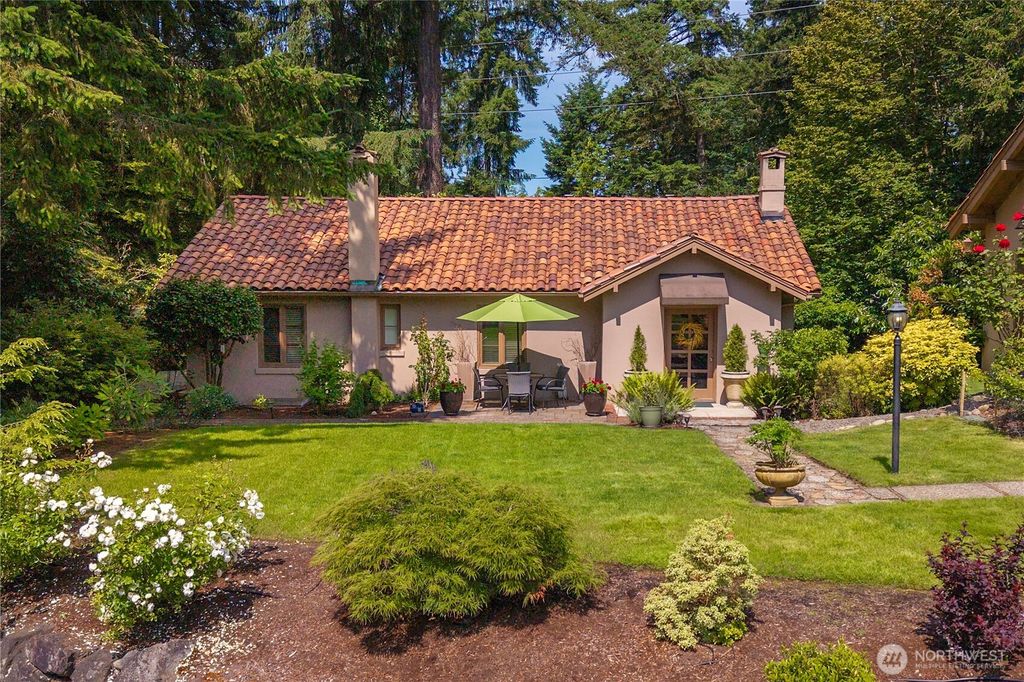 11211 Madera Circle SW, Lakewood, WA 98499