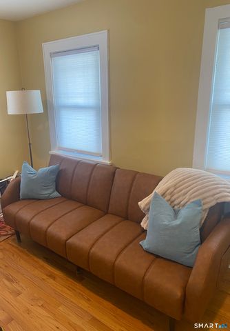 176 Forest Street, New Canaan, CT 06840